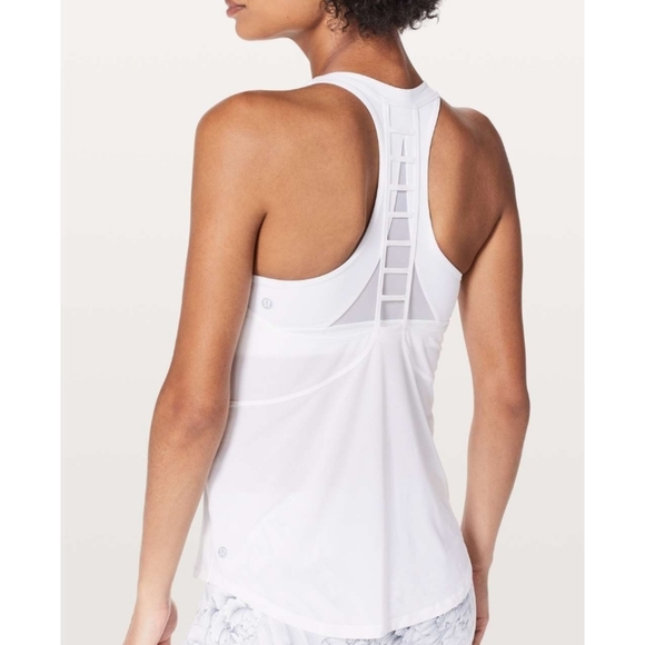 Lululemon Breezy Singlet Tank Top In a Very Light Pink Shade Size Medium no dot - Picture 8 of 13